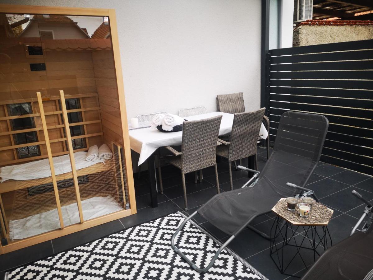 卡特兹奥布萨维Aparthouse Alfa1公寓式酒店 外观 照片